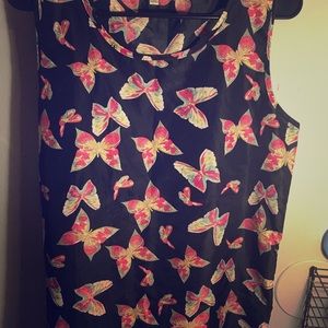 Butterfly sleeveless shirt